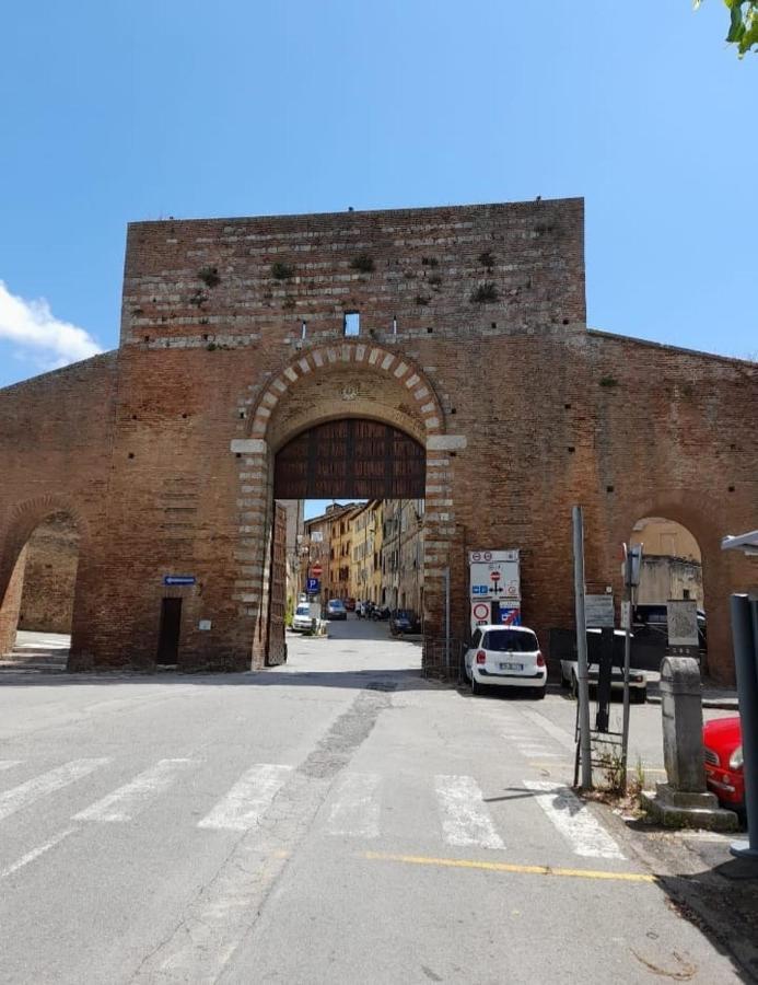 Dimora Bellavista Apartment Siena Bagian luar foto