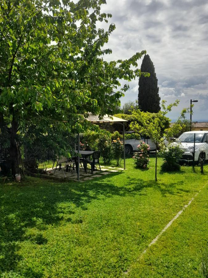 Dimora Bellavista Apartment Siena Bagian luar foto